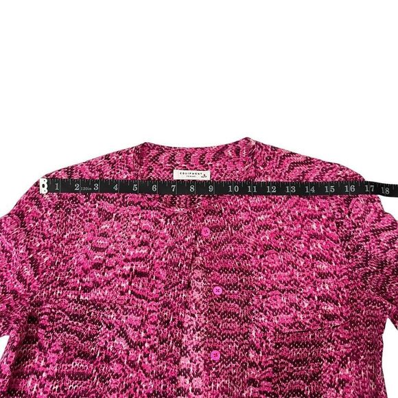 Equipment New w Tags ! Silk Magenta Snakeskin Buttoned Tunic Blouse XSmall - Picture 11 of 12